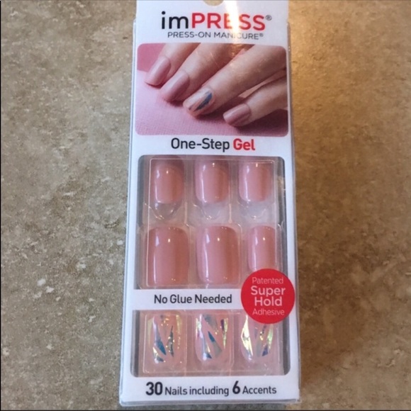 NEW imPRESS Pink & Shattered Glass Accent Nails - Picture 3 of 6